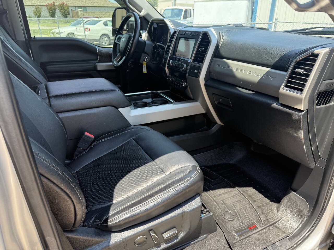 Used 2019 Ford F250 Lariat w/ Lariat Value Package image 34