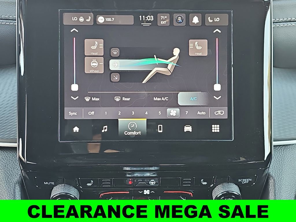 New 2025 Jeep Grand Cherokee Altitude image 21