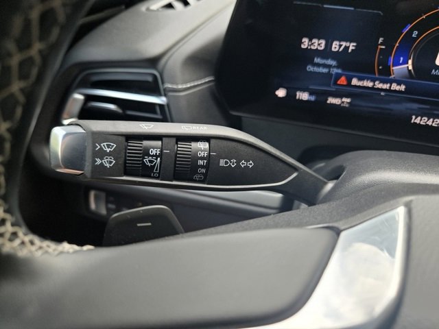Used 2025 Chevrolet Traverse LT image 25