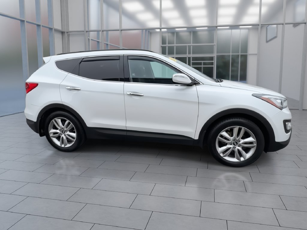 Used 2016 Hyundai Santa Fe Sport 2.0T w/ Option Group 05 FWD image 9