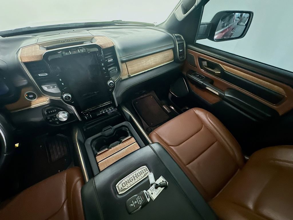 Used 2023 RAM 1500 Limited image 11