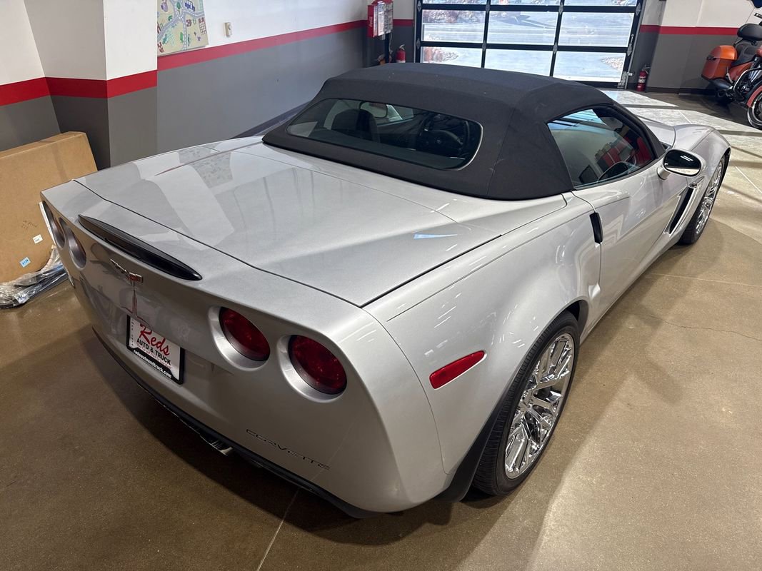 Used 2012 Chevrolet Corvette Grand Sport w/ 3LT Preferred Equipment Group RWD image 43