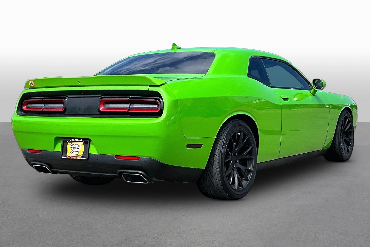 Used 2017 Dodge Challenger SRT w/ Technology Group RWD image 2