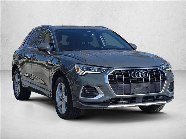 Used 2020 Audi Q3 2.0T Premium Plus w/ Premium Plus Package video 3