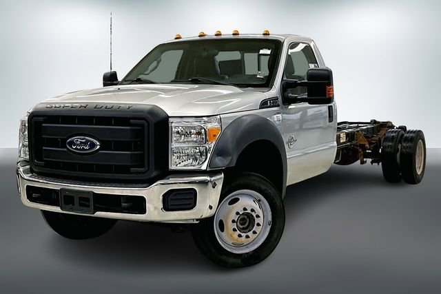 Used 2015 Ford F550 4x4 Regular Cab Super Duty image 3