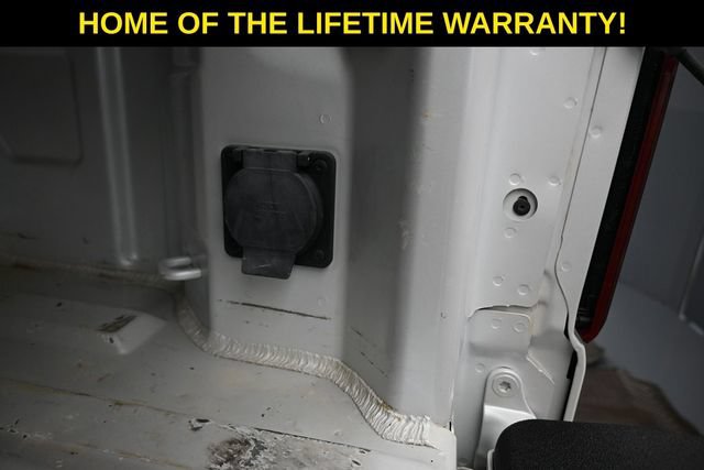 Used 2022 Chevrolet Silverado 1500 LTZ AWD/4WD image 44