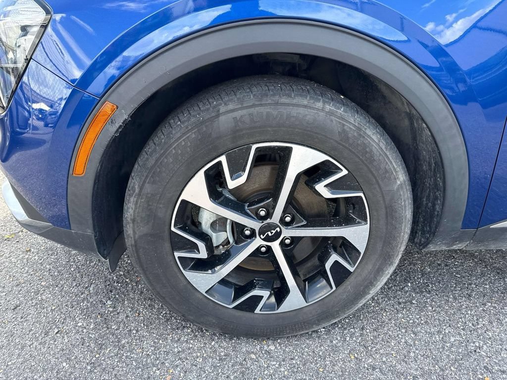 Certified 2023 Kia Sportage EX FWD image 4