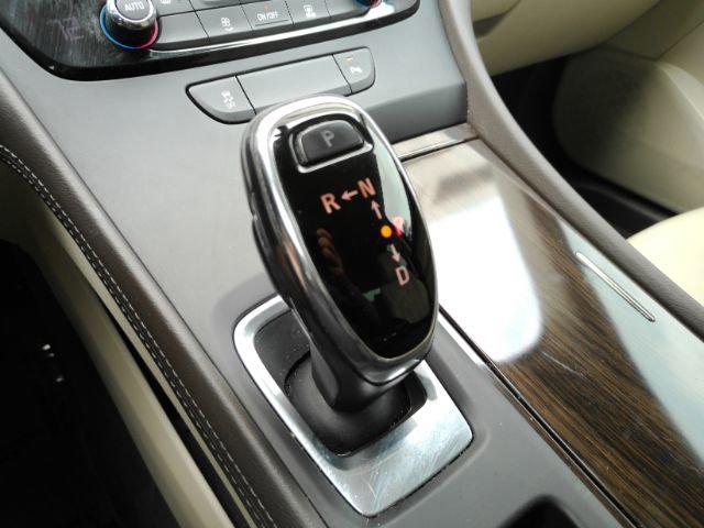 Used 2017 Buick LaCrosse Essence FWD image 47