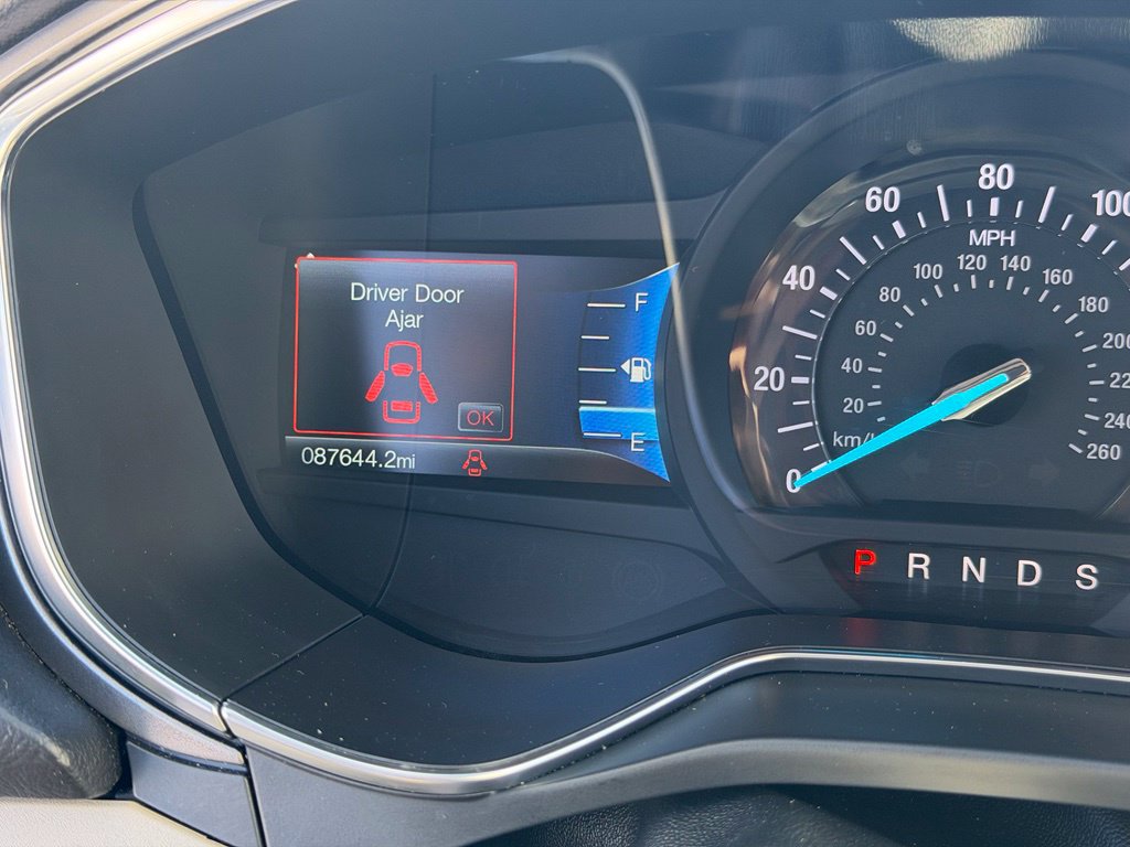 Used 2018 Ford Fusion SE w/ Fusion SE Technology Package AWD/4WD image 22