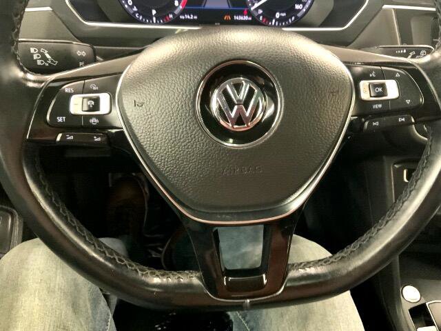 Used 2019 Volkswagen Tiguan SEL Premium image 23