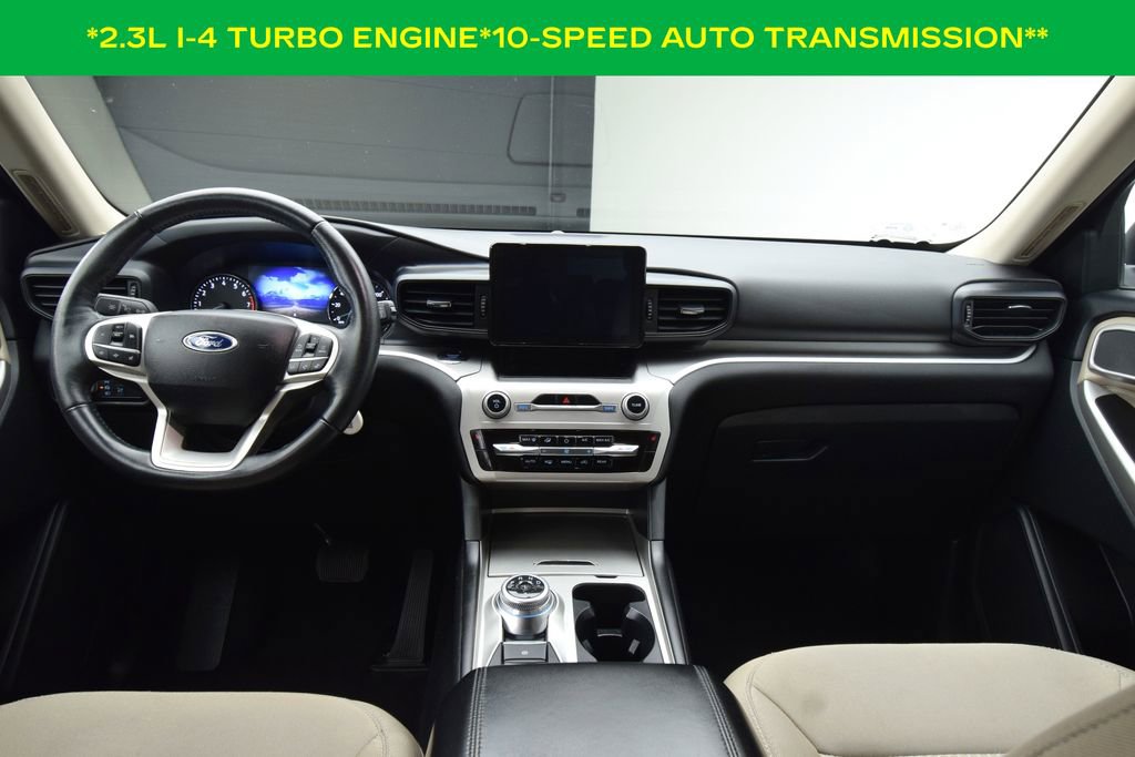 Used 2022 Ford Explorer XLT AWD/4WD image 4