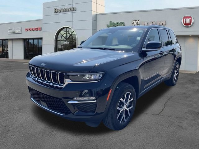 Used 2023 Jeep Grand Cherokee Limited AWD/4WD image 7
