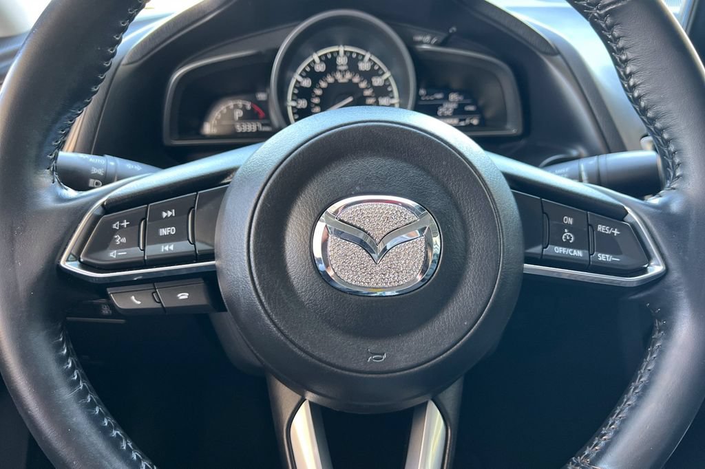 Used 2018 MAZDA MAZDA3 Touring FWD image 24
