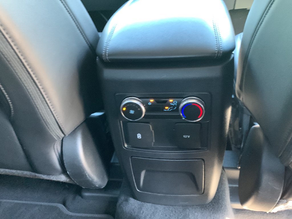 Used 2022 Ford Explorer XLT w/ Equipment Group 202A RWD image 38