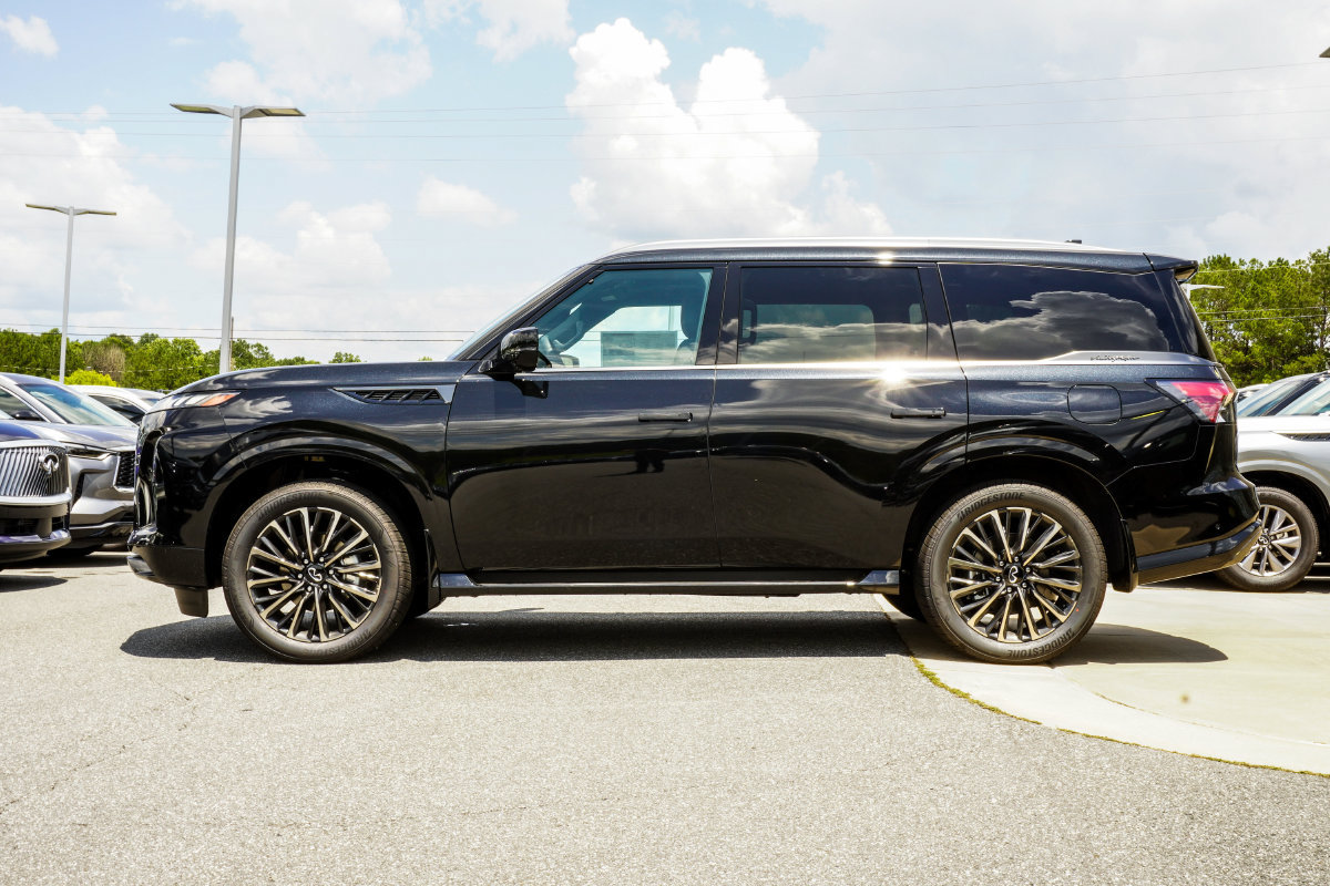 New 2027 INFINITI QX80 Autograph AWD/4WD image 10