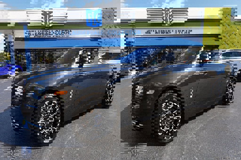 Used 2017 Rolls-Royce Dawn Convertible image 1