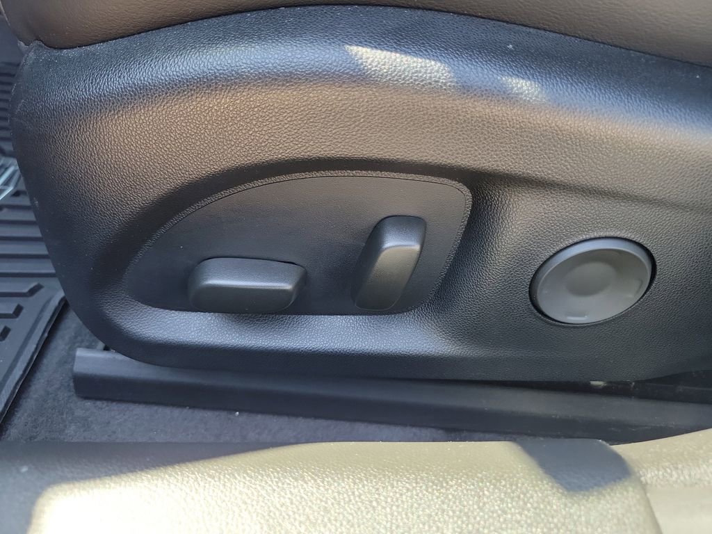 Used 2023 Cadillac CT4 Premium Luxury image 16