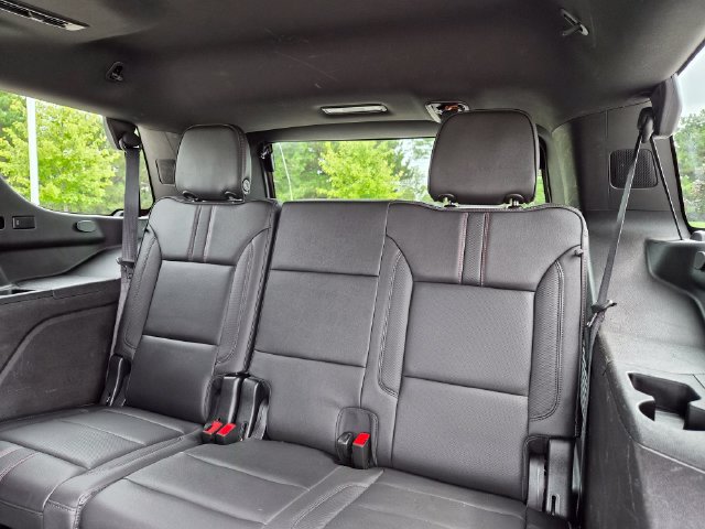 Used 2021 Chevrolet Tahoe RST w/ Luxury Package AWD/4WD image 34
