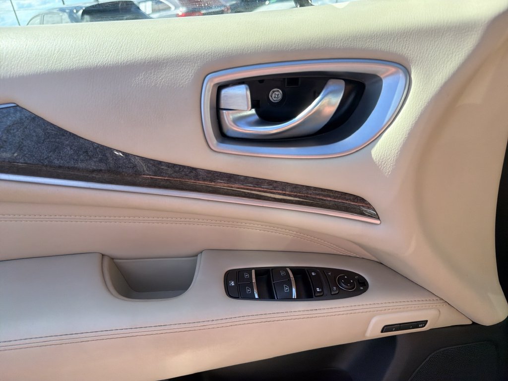 Used 2015 INFINITI QX60 FWD w/ Premium Plus Package image 32