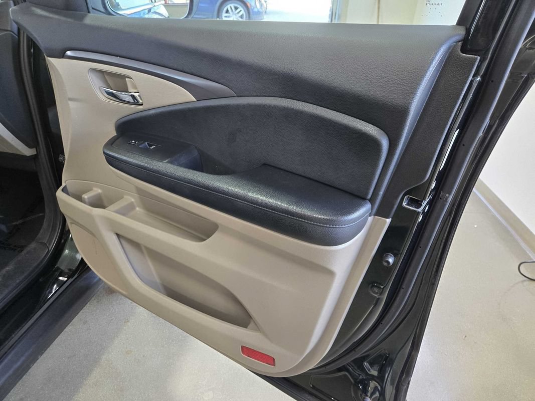 Used 2016 Honda Pilot EX-L image 24