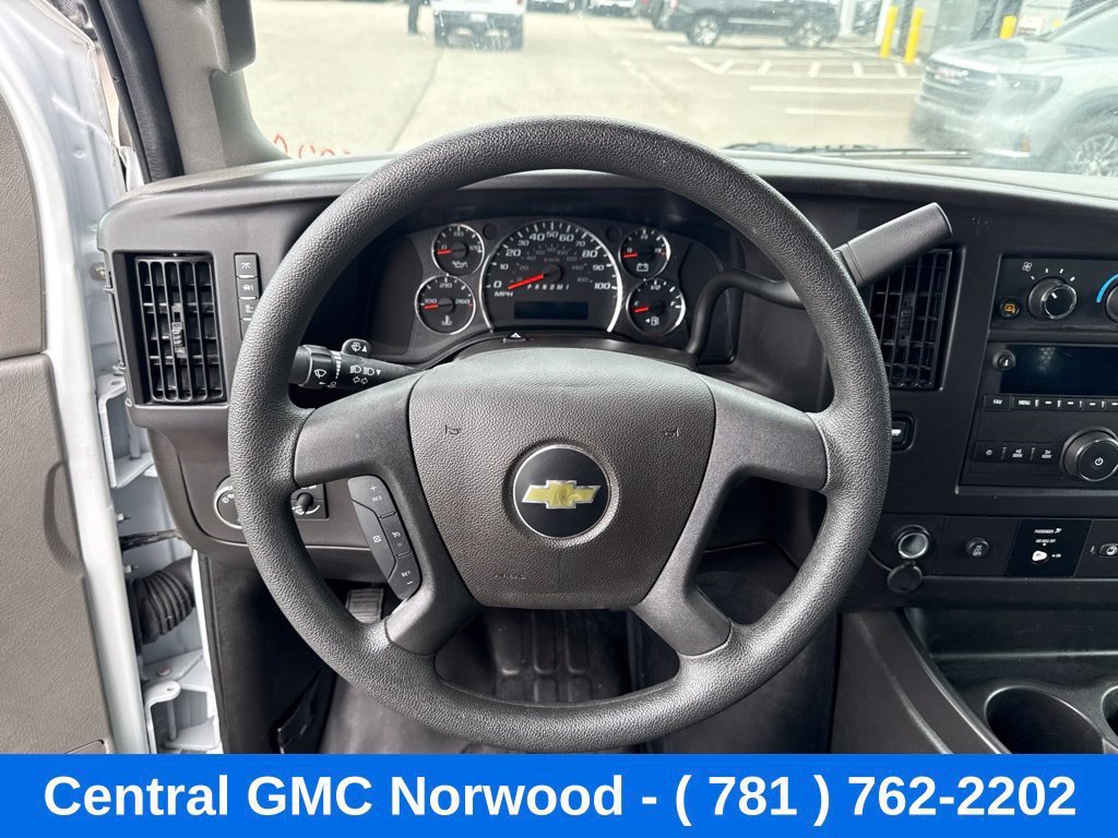 Used 2025 Chevrolet Express 2500 w/ Driver Convenience Package RWD image 20