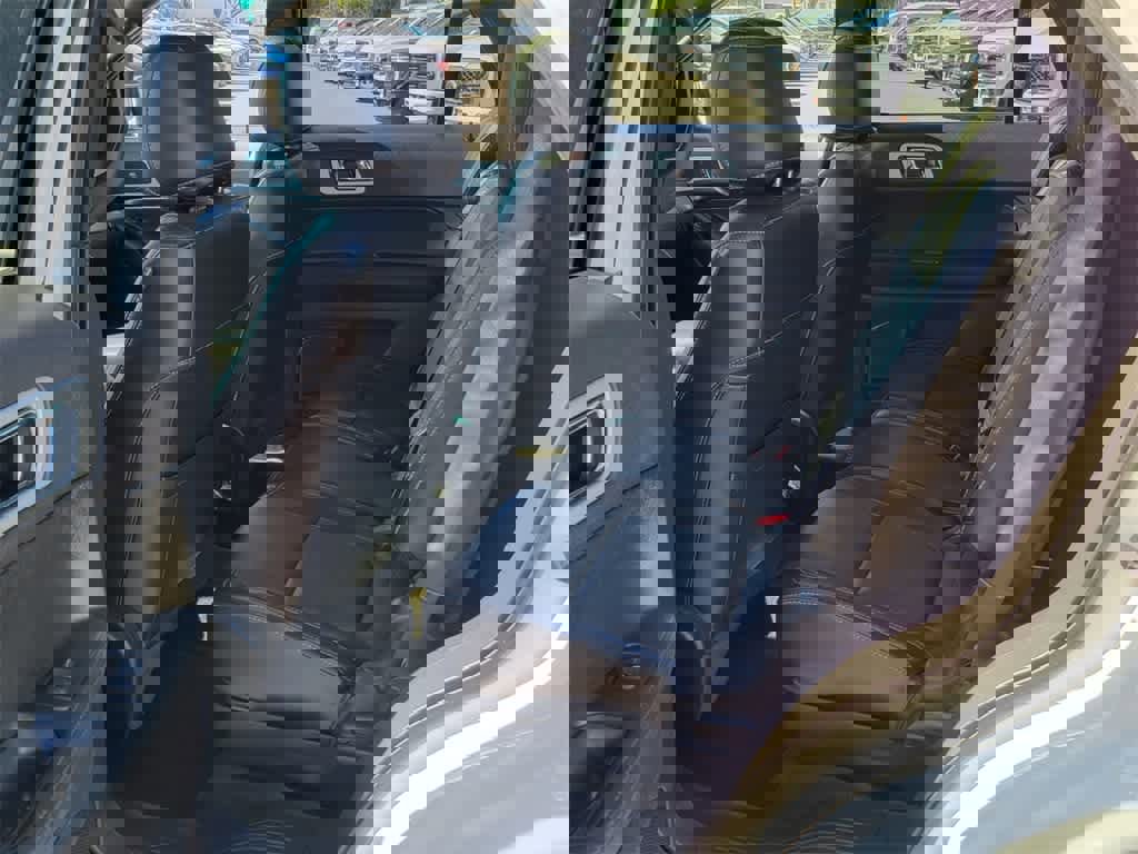 Used 2015 Ford Explorer Sport w/ Equipment Group 401A image 11