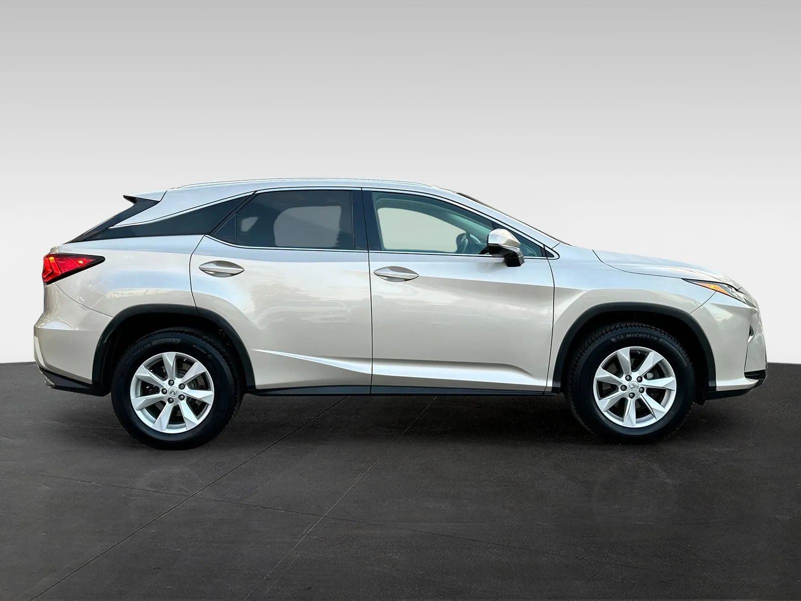 Used 2016 Lexus RX 350 AWD w/ Premium Package image 8