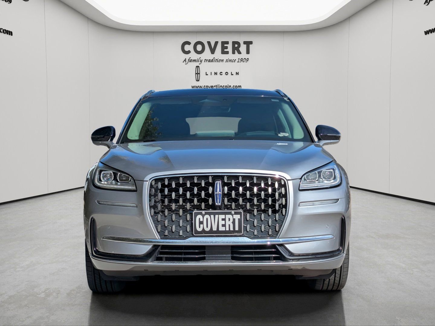 New 2024 Lincoln Corsair Grand Touring w/ Equipment Group 302A AWD/4WD image 5