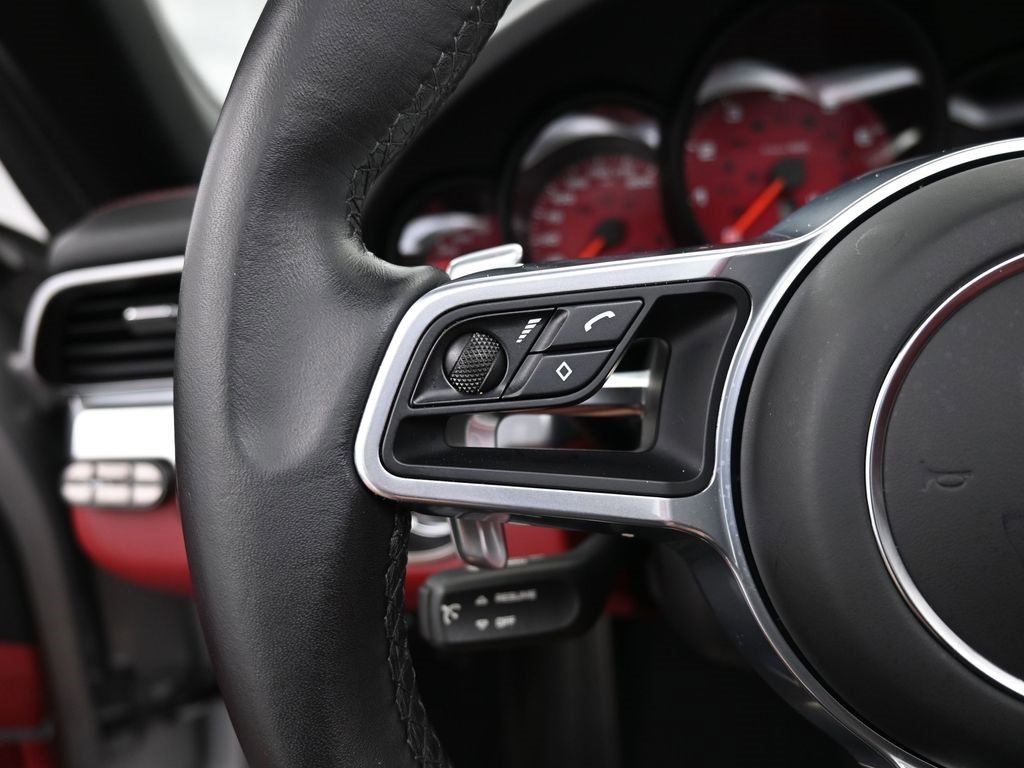 Used 2019 Porsche 911 Targa 4S image 10