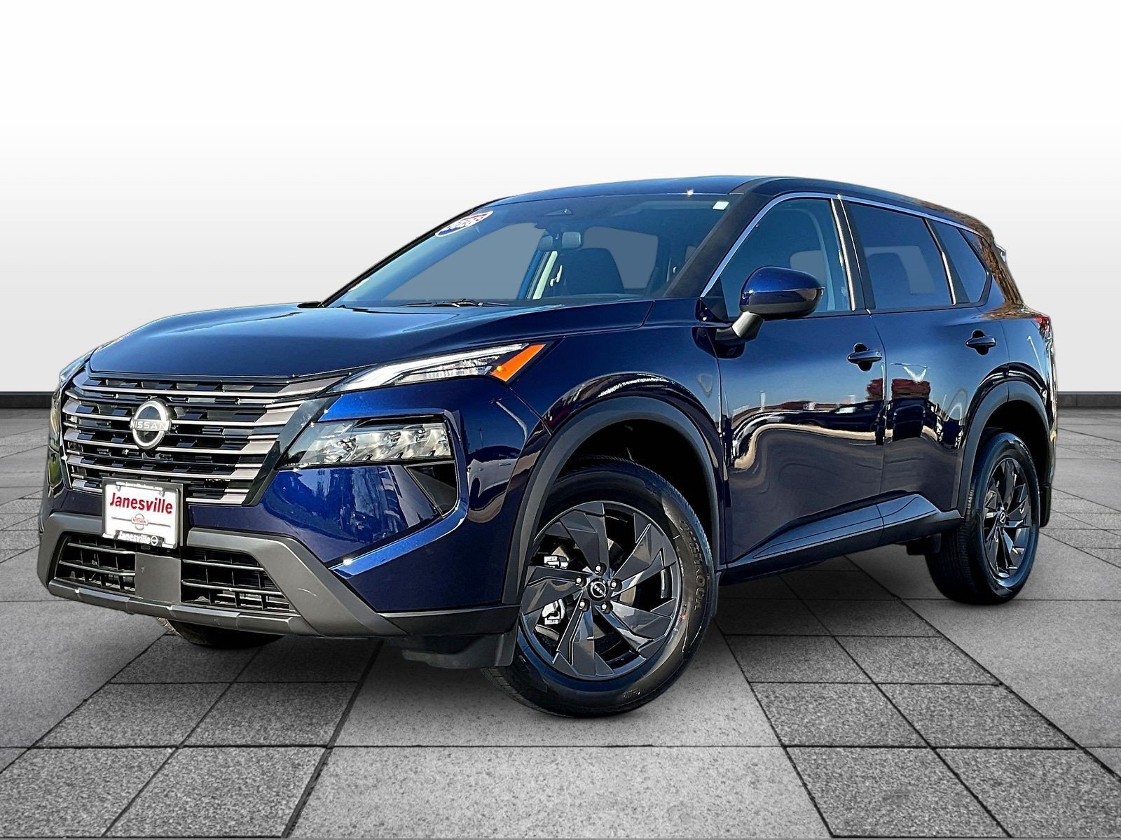 Used 2026 Nissan Rogue SV w/ Cold Weather Package AWD/4WD image 3