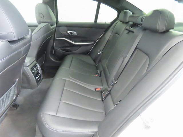 Used 2023 BMW 330i Sedan w/ Driving Assistance Package image 21