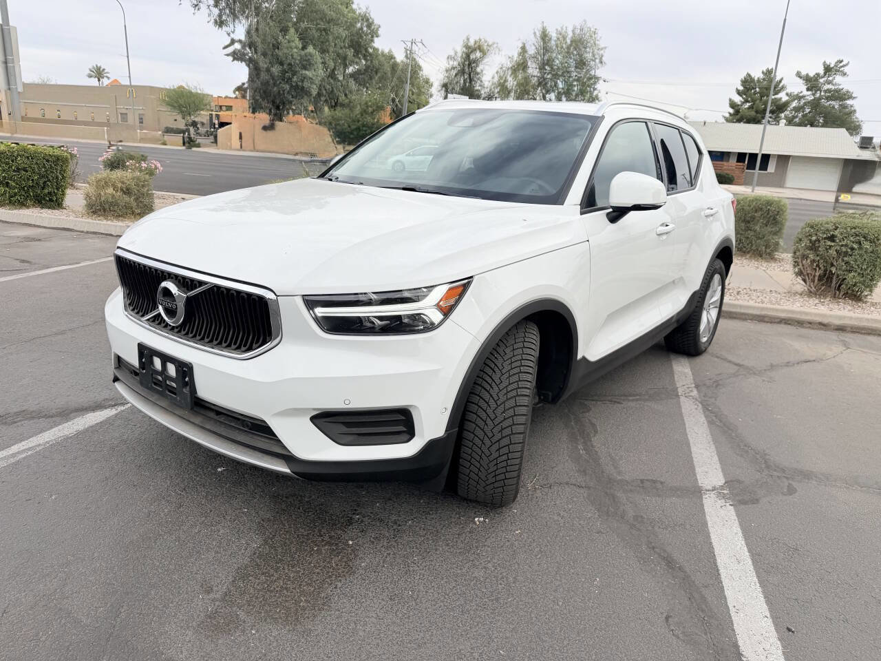 Used 2019 Volvo XC40 T5 Momentum AWD/4WD image 2