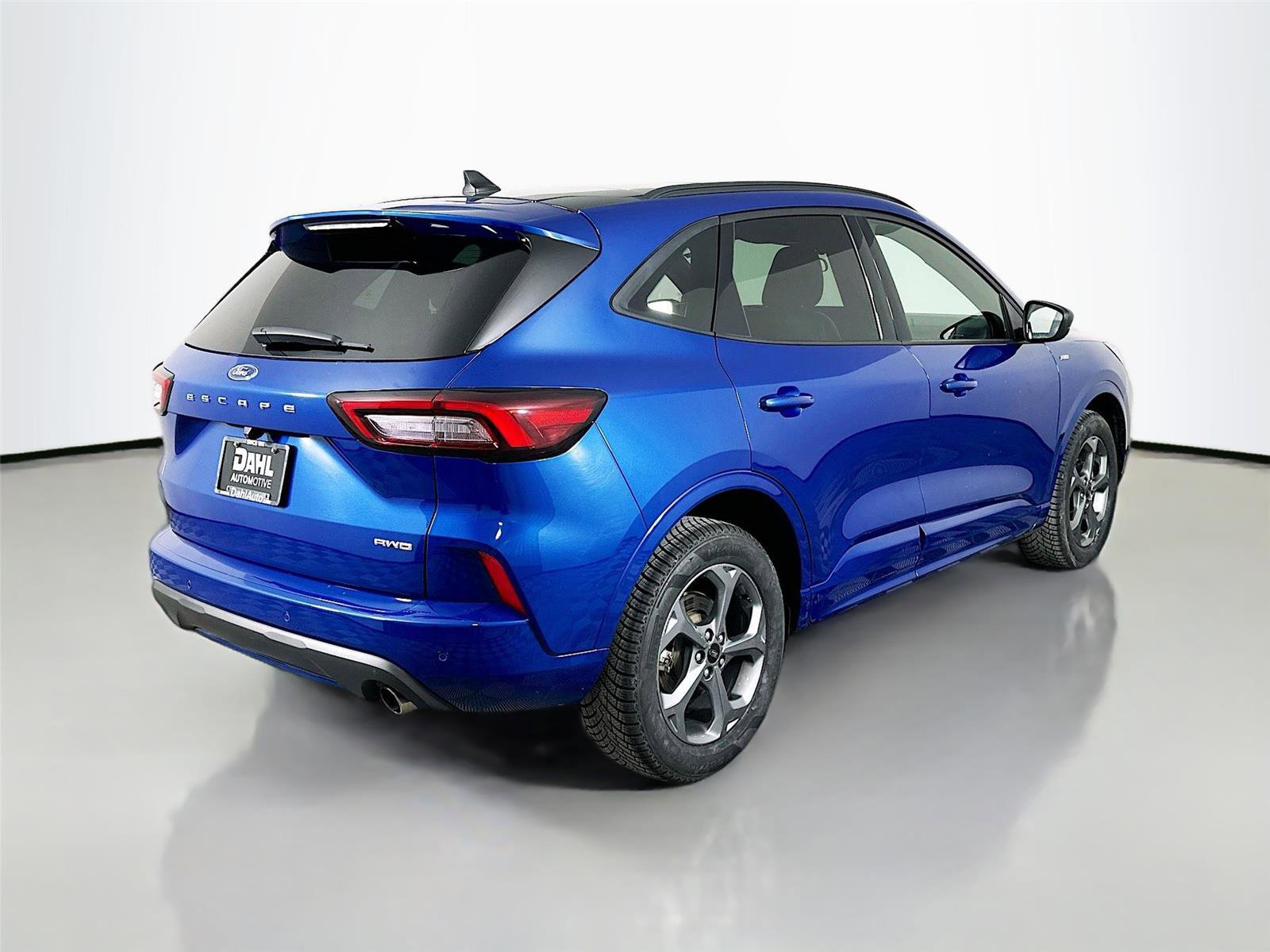 Used 2023 Ford Escape ST-Line w/ Tech Pack #1 image 7