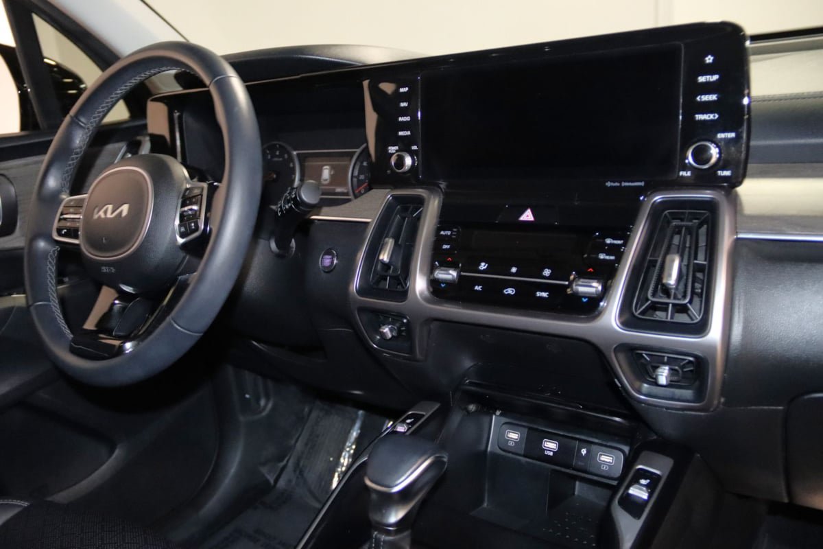 Used 2023 Kia Sorento X-Line EX AWD/4WD image 59