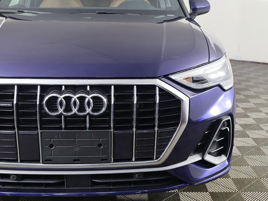 Used 2022 Audi Q3 2.0T Premium w/ Convenience Package image 12