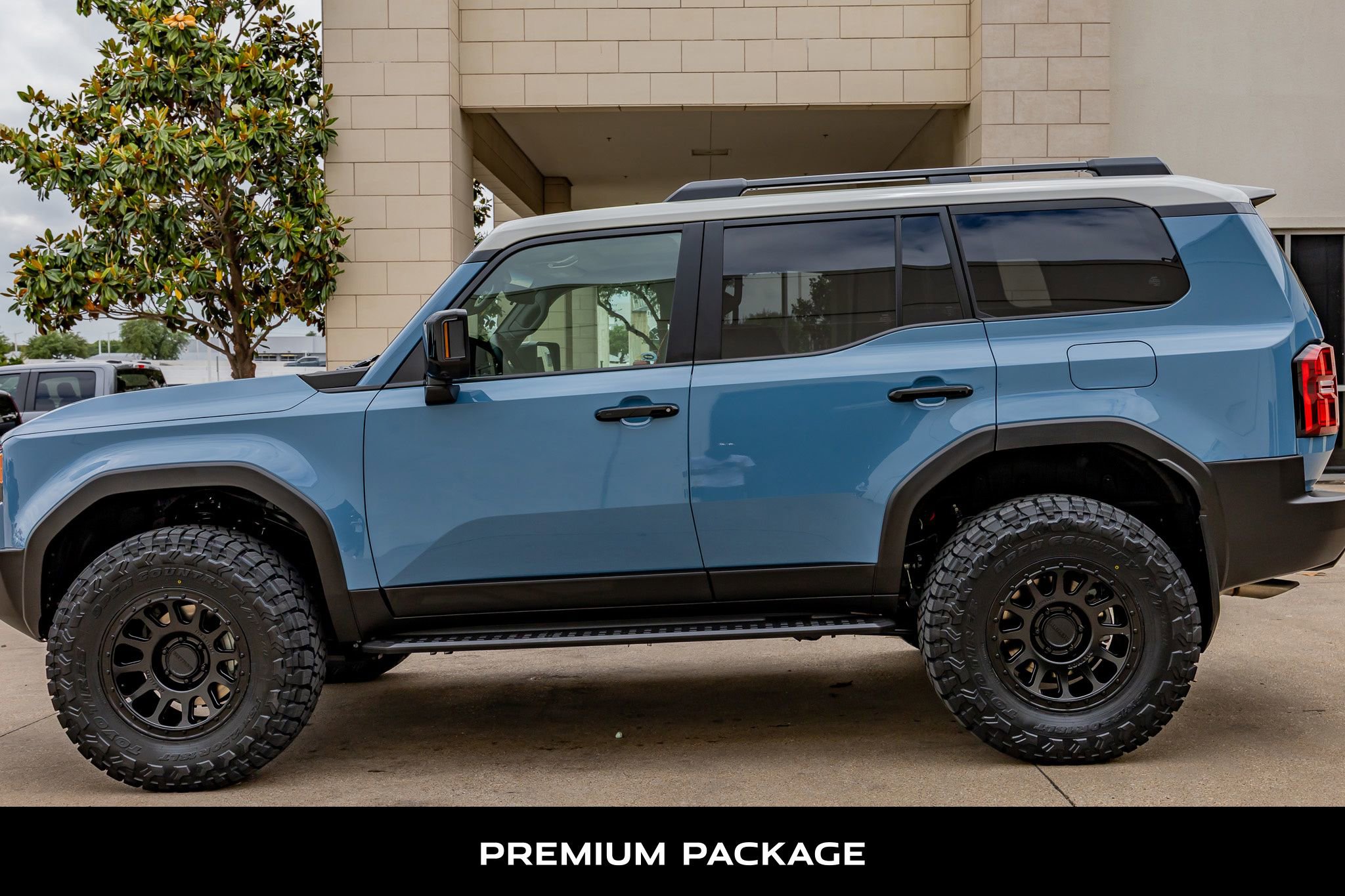 Used 2026 Toyota Land Cruiser w/ Premium Package AWD/4WD image 6