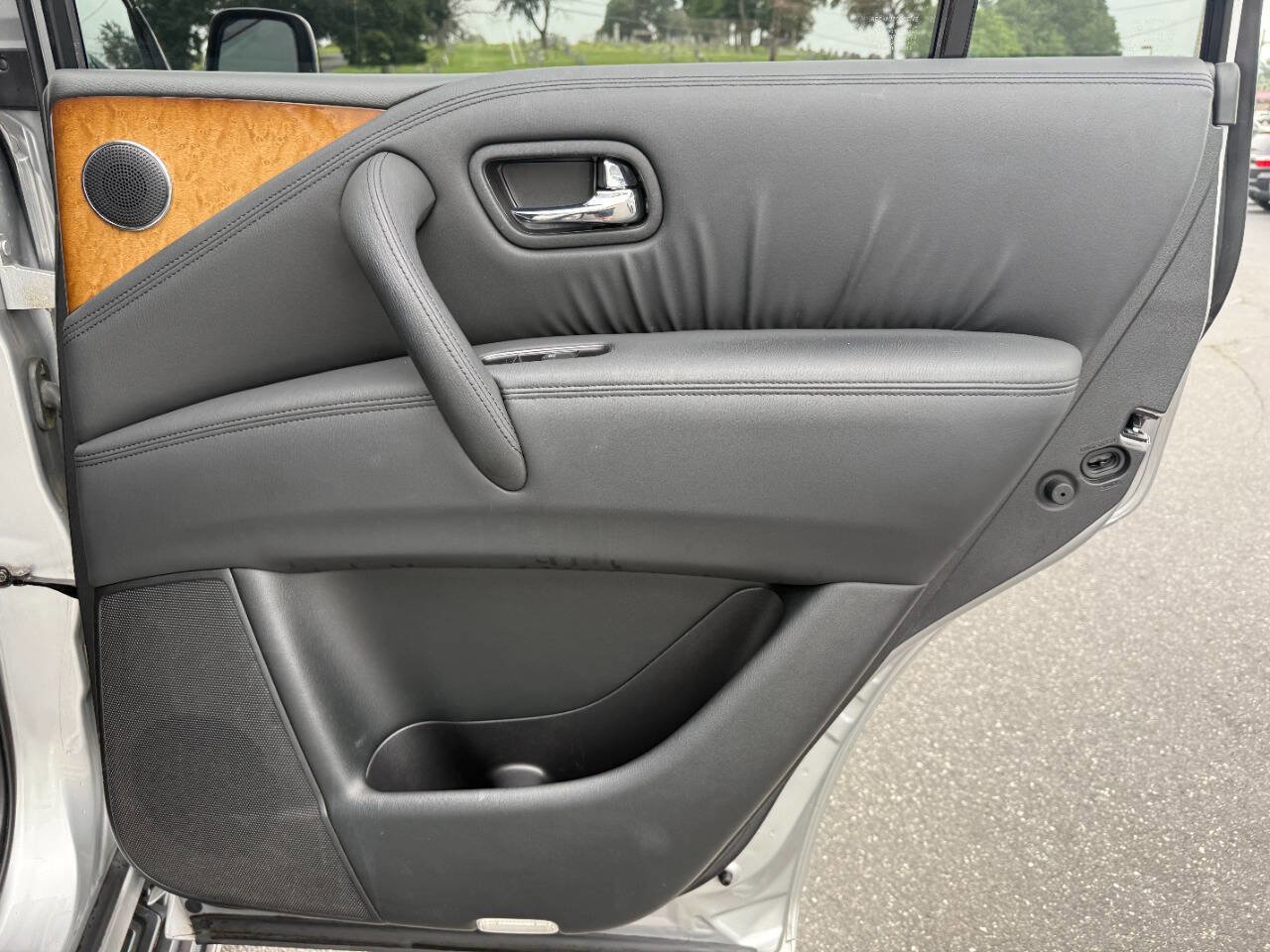 Used 2012 INFINITI QX56 4WD w/ Theater Pkg image 43