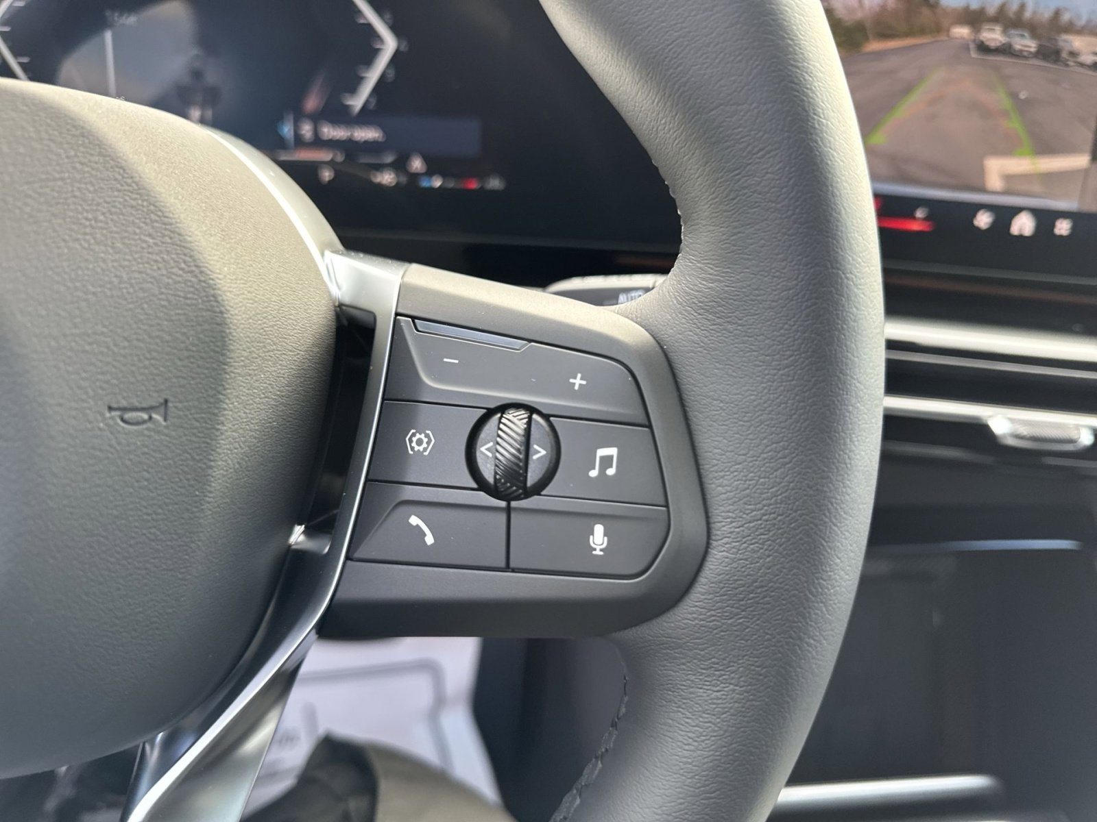 New 2026 BMW X1 xDrive28i w/ Technology Package image 17