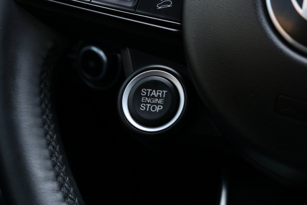 Used 2020 Alfa Romeo Stelvio Ti w/ Active Blind Spot Package image 36