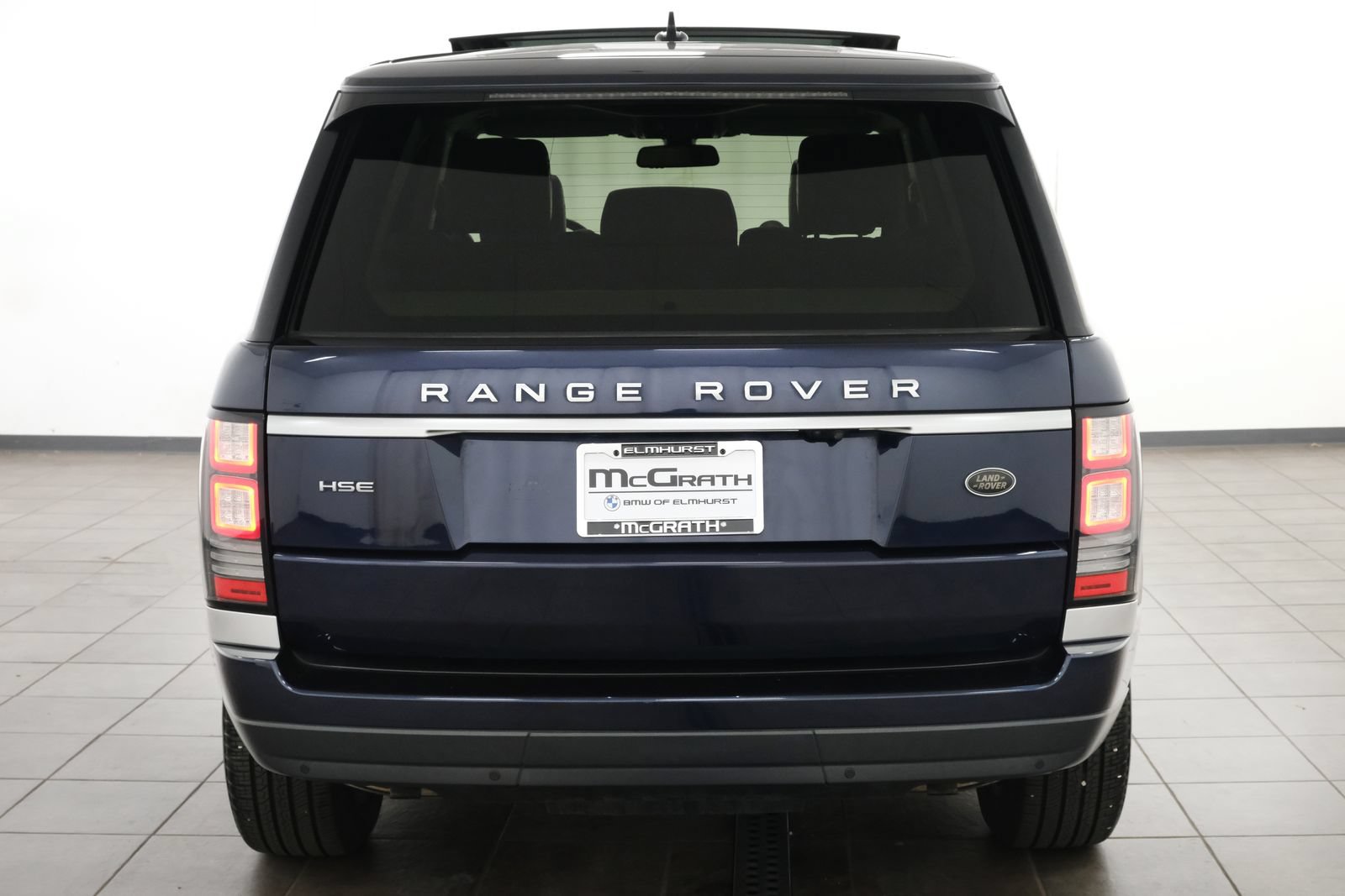 Used 2016 Land Rover Range Rover HSE AWD/4WD image 4