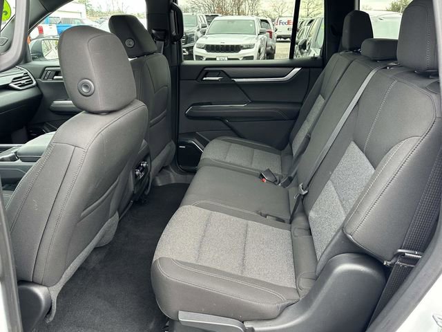 Used 2025 GMC Acadia Elevation image 16