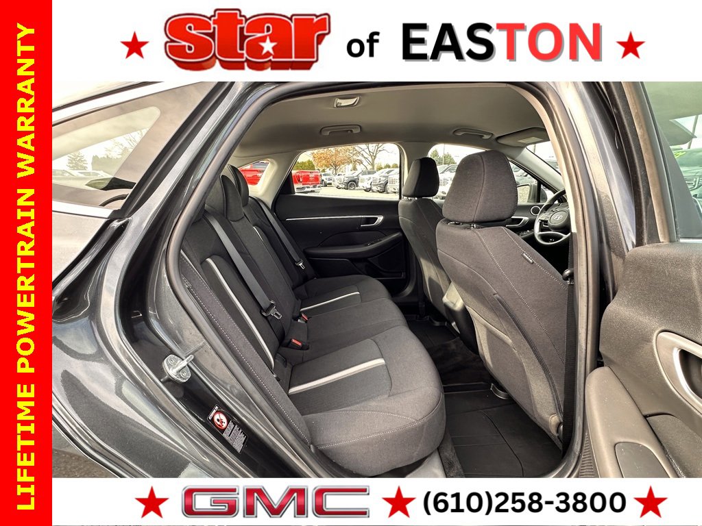 Used 2022 Hyundai Sonata SE image 12