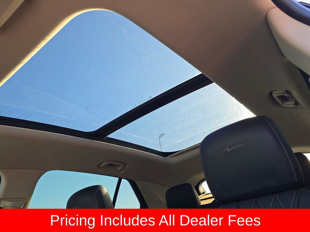 Used 2022 Buick Envision Avenir w/ Premium Seat Package FWD image 14