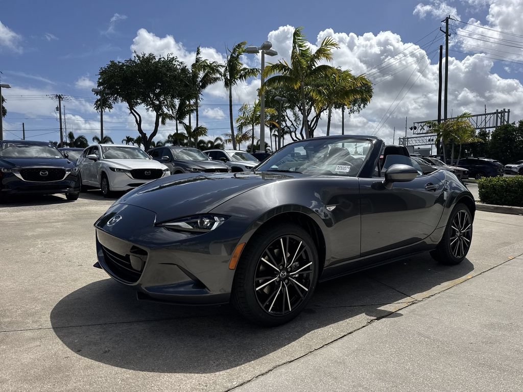 New 2026 MAZDA MX-5 Miata Grand Touring RWD image 28