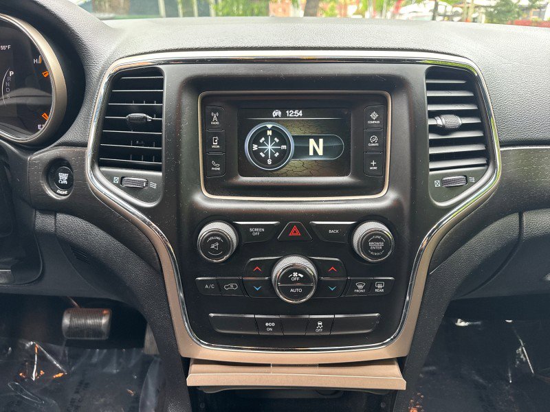 Used 2015 Jeep Grand Cherokee Laredo w/ Quick Order Package 23E AWD/4WD image 22