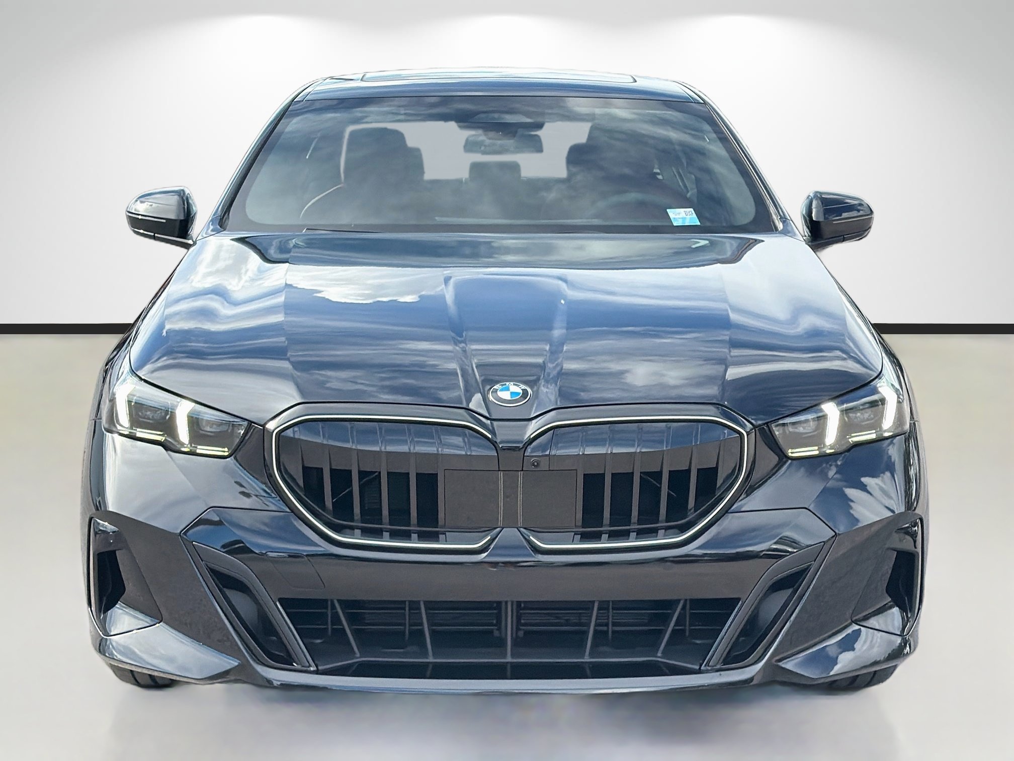New 2027 BMW 530i xDrive w/ M Sport Package AWD/4WD image 8
