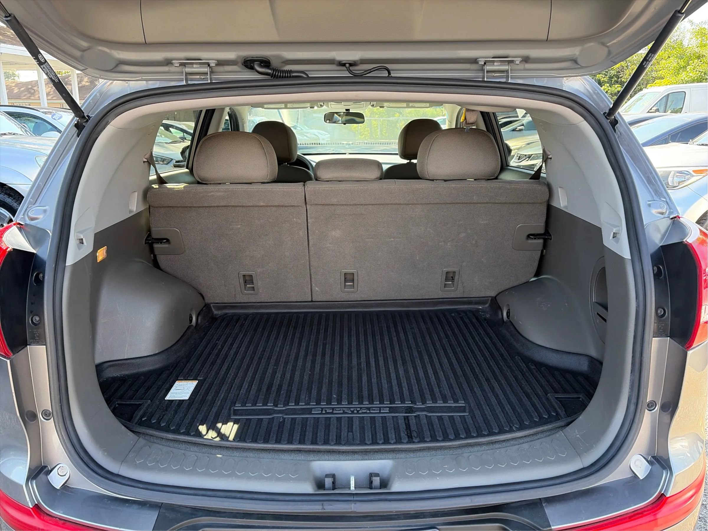 Used 2013 Kia Sportage LX w/ Convenience Pkg image 15