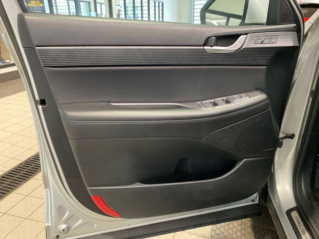 Used 2024 Hyundai Palisade Limited image 9