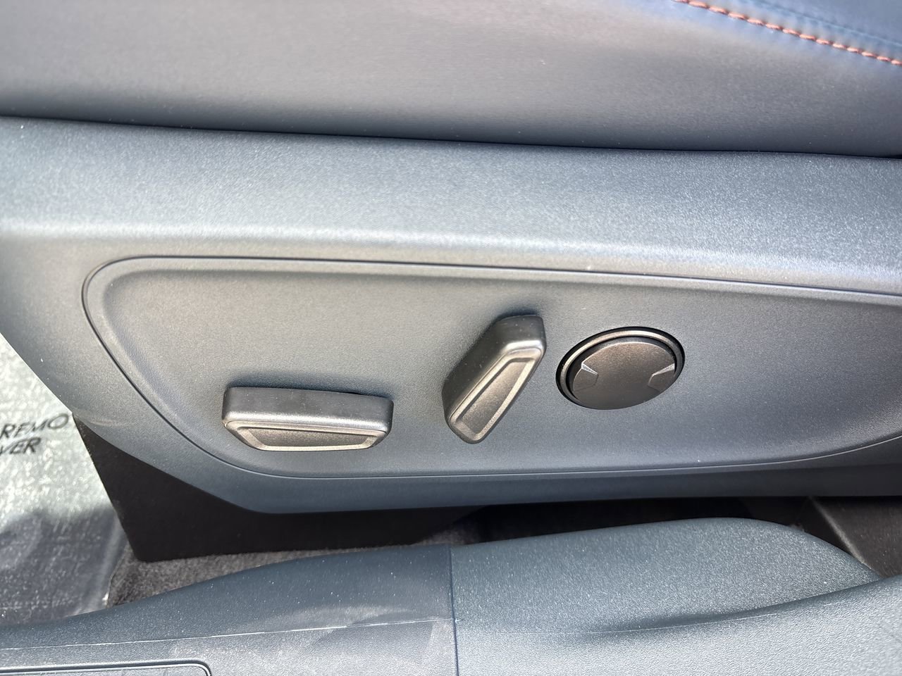 New 2025 Ford Maverick Lariat w/ 4K Tow Package image 19