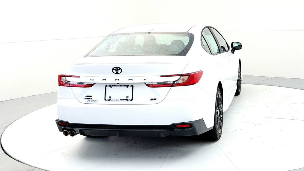 New 2026 Toyota Camry SE AWD/4WD image 5